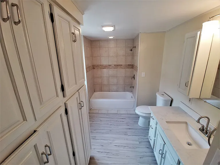 324 Millbridge St — Photo 13