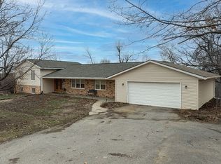 1630 Timberland Ct NW, Cedar Rapids, IA 52405