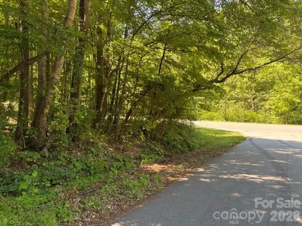 316 11th St NW, Conover, NC 28613