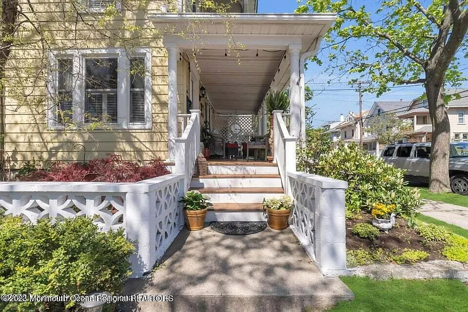 3 bed, 2134 sqft, $3,900 — Photo 4