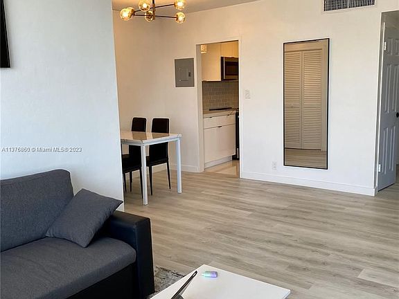 2nd image of 1200 West Ave APT 1514