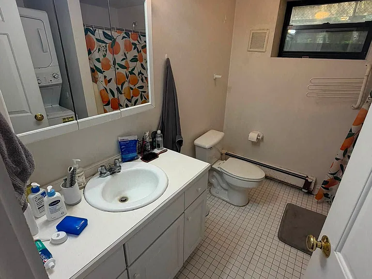 11 Story St #4 — Photo 12