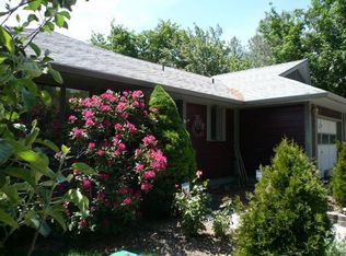 565 E Los Luceros Dr, Eagle, ID 83616