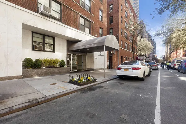 Sold by Compass | media 11