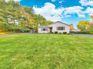 23 White Fox Rd, Feeding Hills, MA 01030