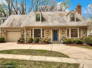 4514 Tournay Rd, Bethesda, MD 20816