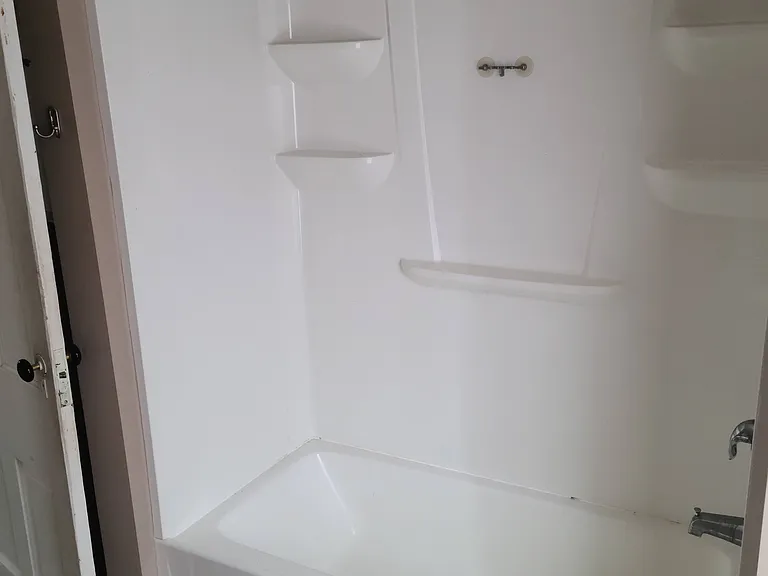 628 State St #2 — Photo 3