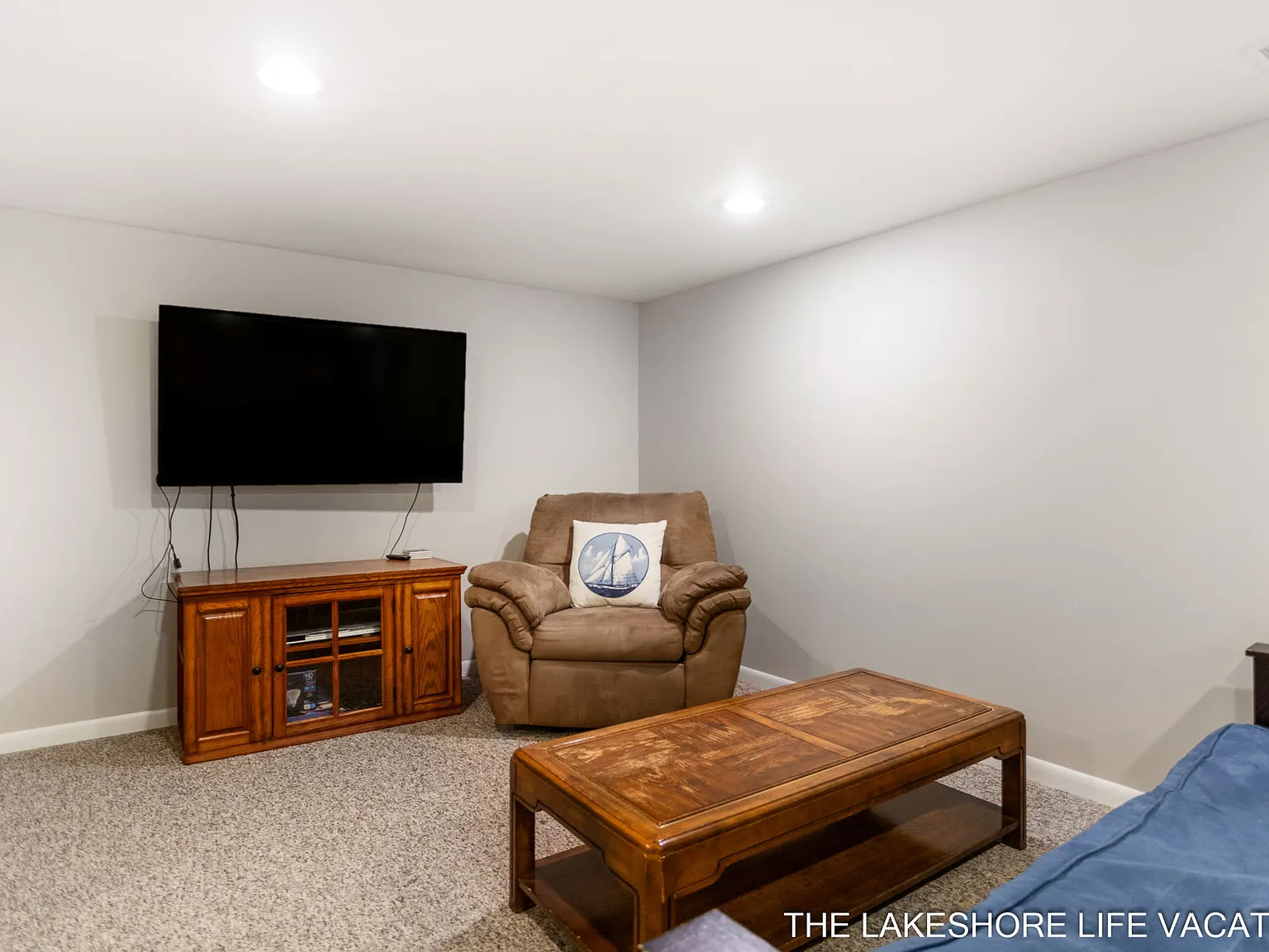4 bed, 1512 sqft, $2,100 — Photo 4