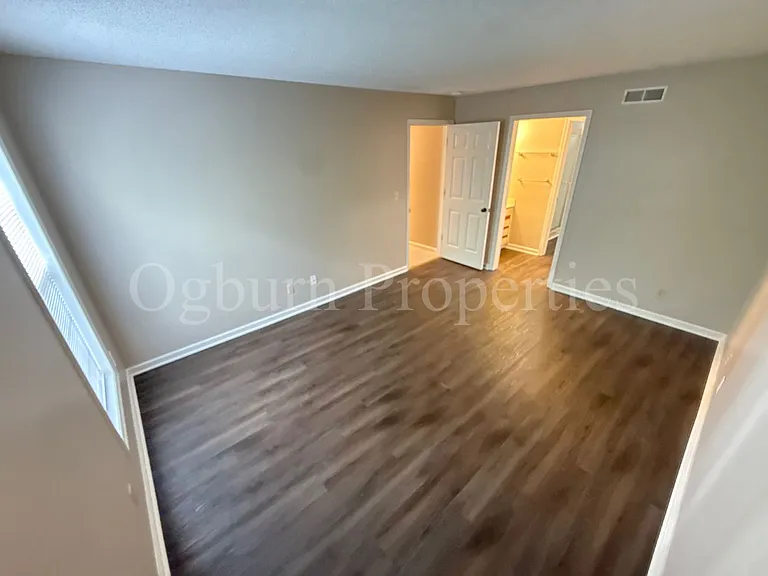 640 Balfour Rd — Photo 10