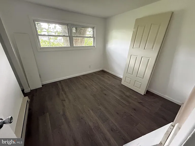 124 E Main St #2 — Photo 5