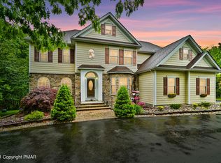 600 Washington Xing, East Stroudsburg, PA