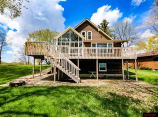 2132 Limberdink Rd, Kasota, MN 56050