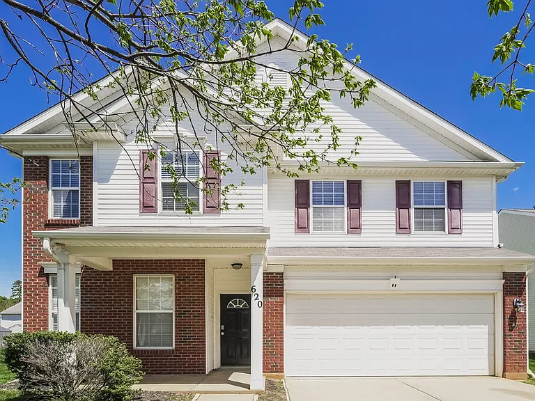 620 Wrayhill Dr — Photo 1