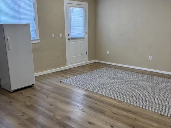 4268 Barbara Way NE, Salem, OR 97305