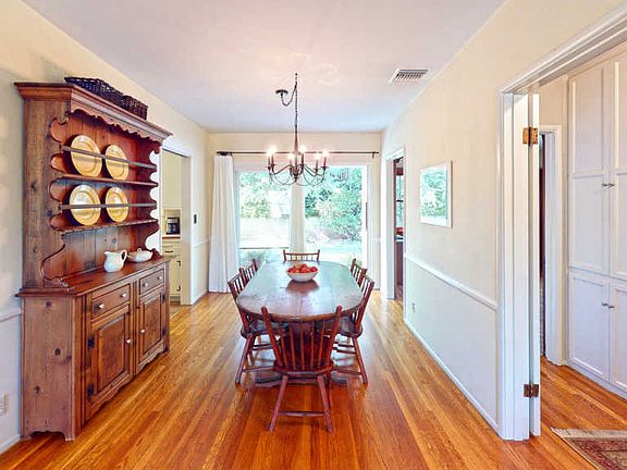 5th image of 5831 Morella Ave