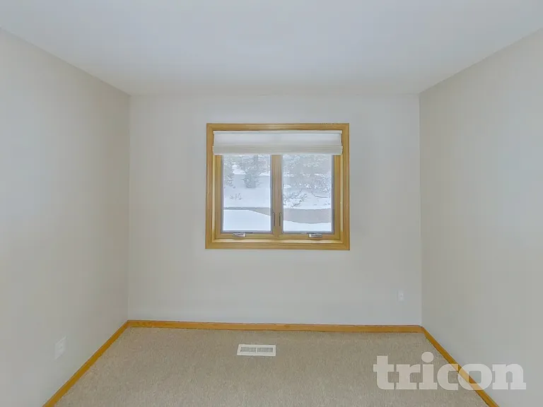2303 Leyland Cir — Photo 7