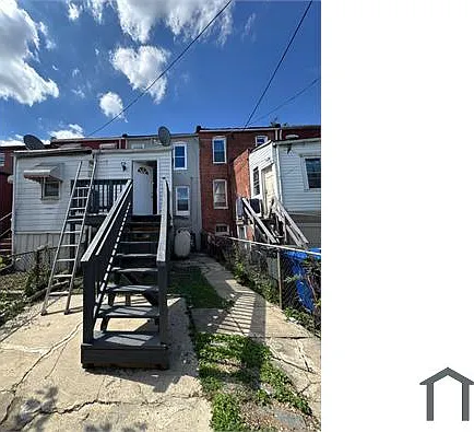 2211 N Pulaski St — Photo 9