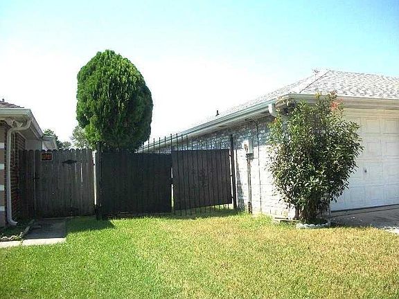 3rd image of 4760 E Adams Ct