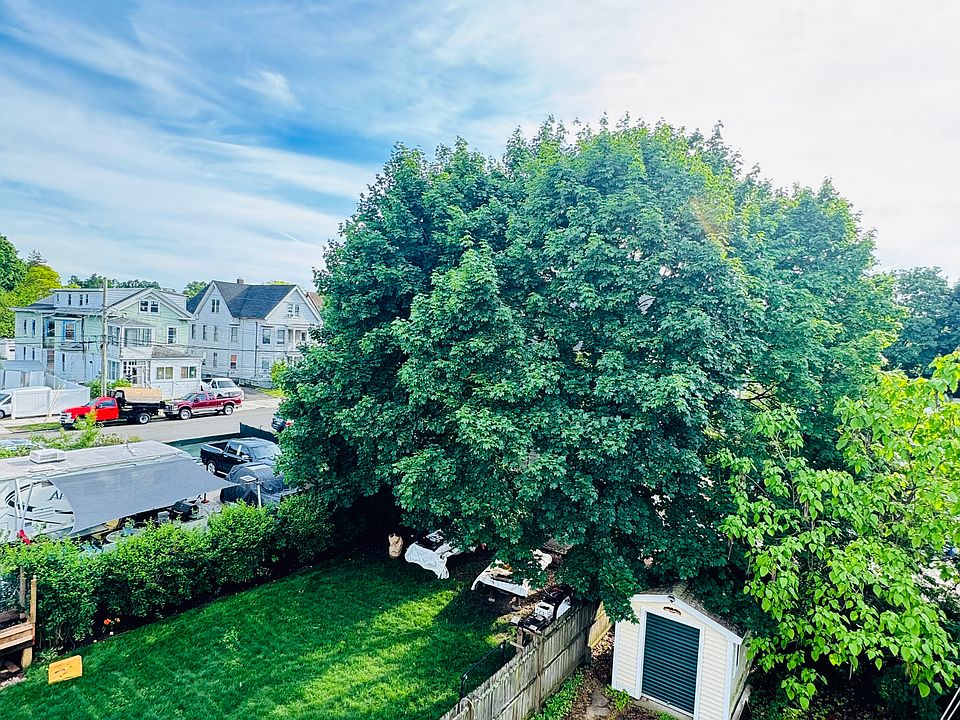 1st image of 122 Atwater St #3