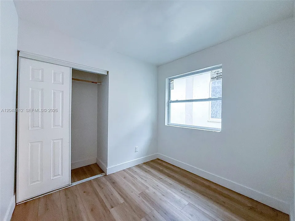 2 SW 6th Ave #4