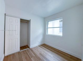 2 SW 6th Ave #4, Dania, FL 33004