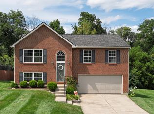 1092 Amblewood Ct, Independence, KY 41051