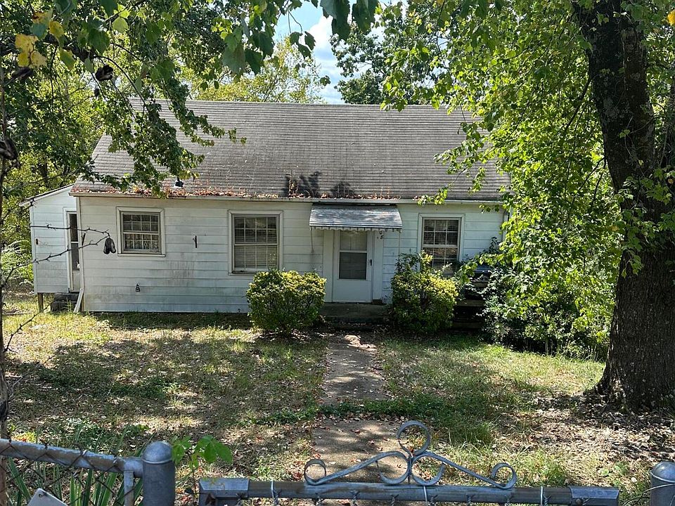 1st image of 3808 Kingwood Cir