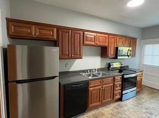 1406 Fontaine Rd, Lexington, KY 40502