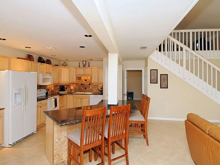 8200 Ibis St #1 — Photo 15