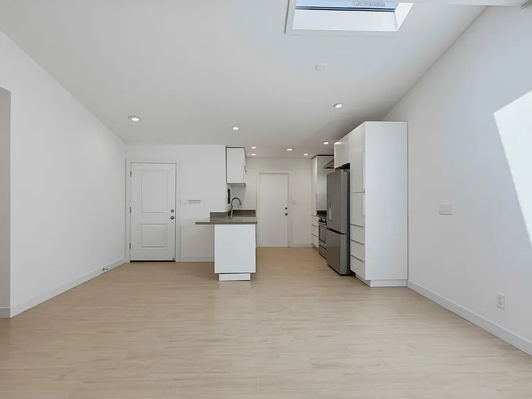 4996 Mount Almagosa Dr — Photo 13