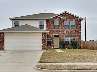 8624 Muir Dr, Fort Worth, TX 76244
