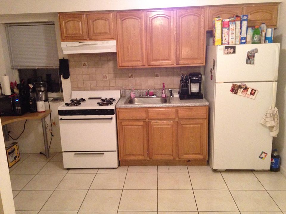 Eat in Kitchen