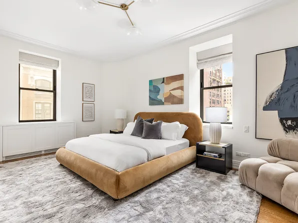 235 West 75th Street image 5 of 12