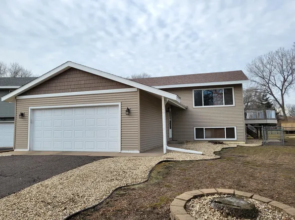 9540 Madison St NE, Blaine, MN 55434