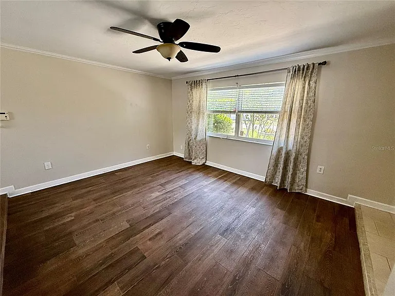 2729 Nodosa Dr — Photo 6