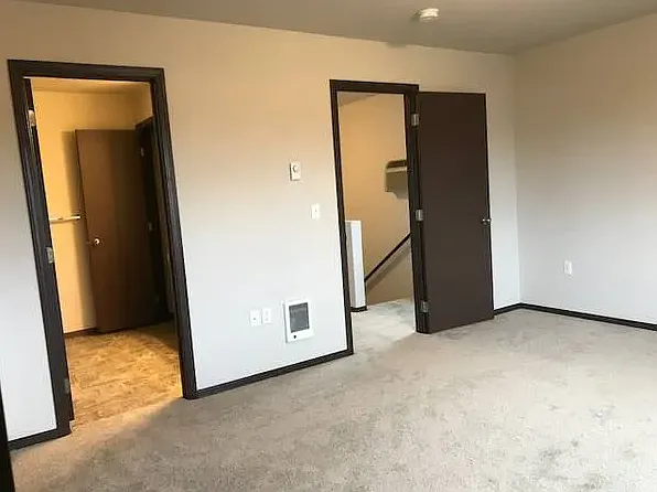 Buckeye Villas — Photo 8