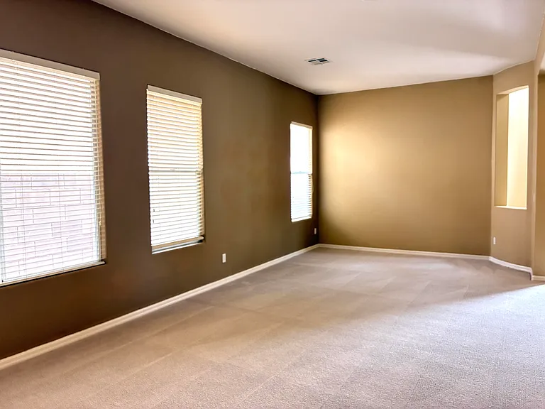 2275 Moresca Ave — Photo 5