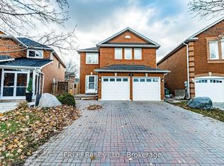40 Muirland Cres, Brampton, ON L6X 4P4