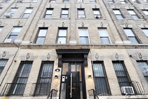 Rented by Arché Nest | media 13