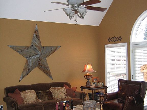 Great room with cathedral ceilings