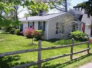 2010 Lakeview Dr, East Tawas, MI 48730