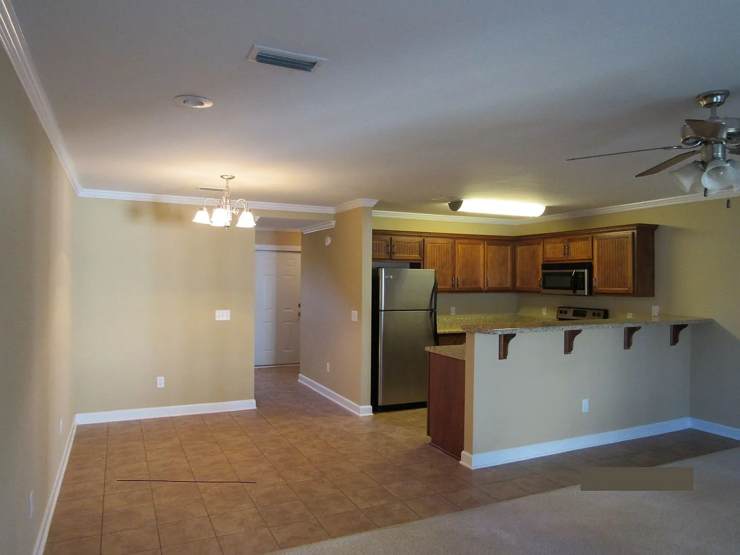 106 Cody Dr, Enterprise — Photo 2