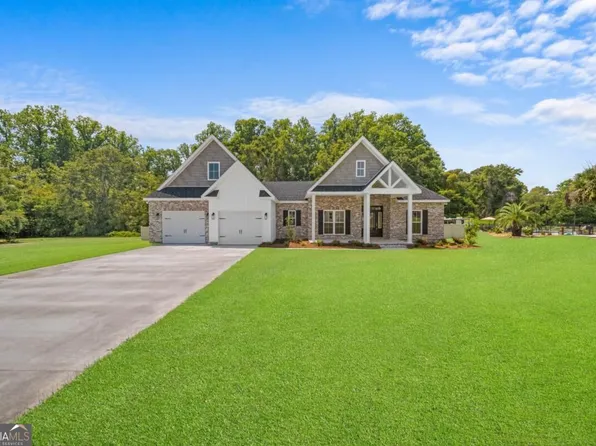 12 Wisteria Ln, Claxton, GA 30417
