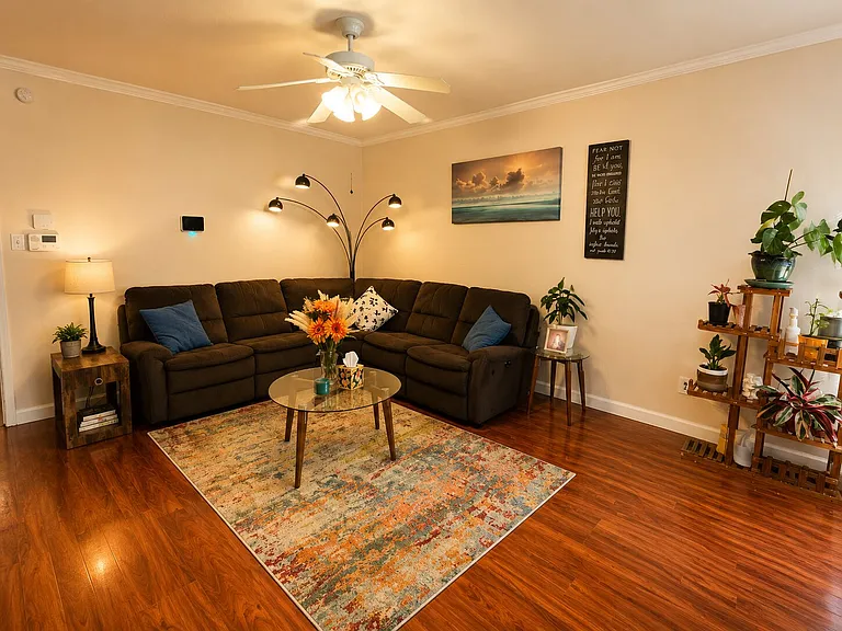 1731 Fisher Ave — Photo 6