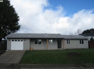 1496 W Harrison Ave, Cottage Grove, OR 97424