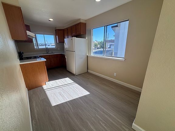 kitchen with breakfast nook
