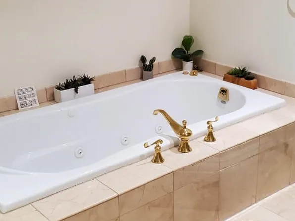 7417-7421 Blvd East image 15 of 21