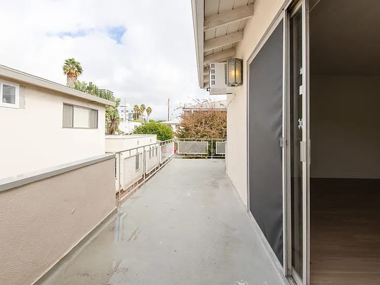 1829 Corinth Ave #5 — Photo 10