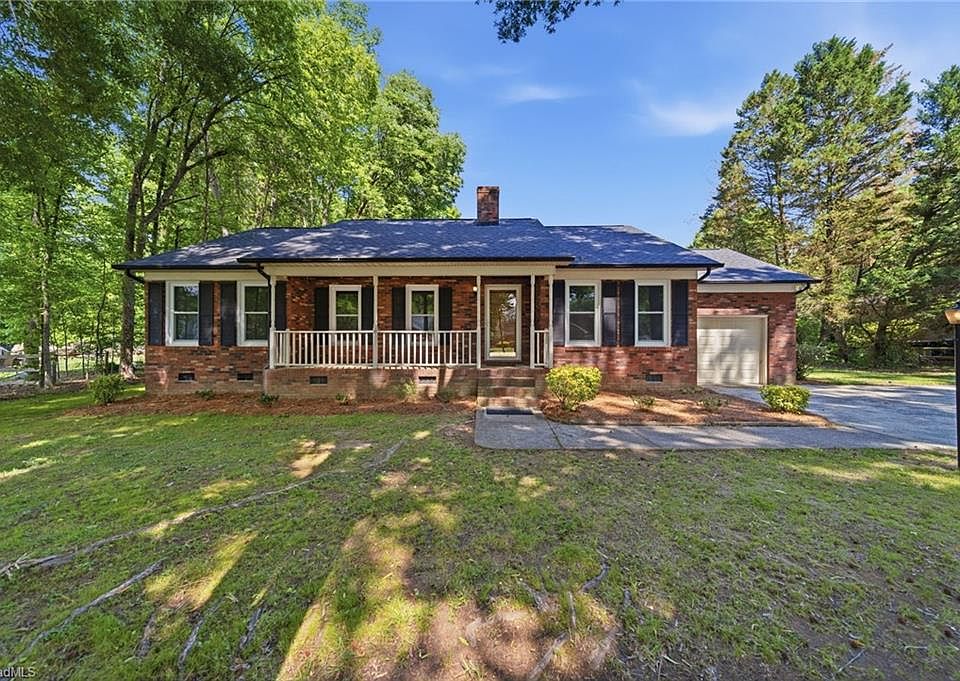 1st image of 617 Autumn Dr