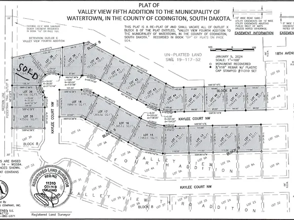 Kaylee Ct, Watertown, SD 57201